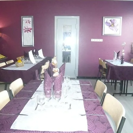 Hotel Restaurant La Grenouillere Vitré