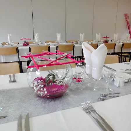Restaurant La Grenouillere Hotel 2*